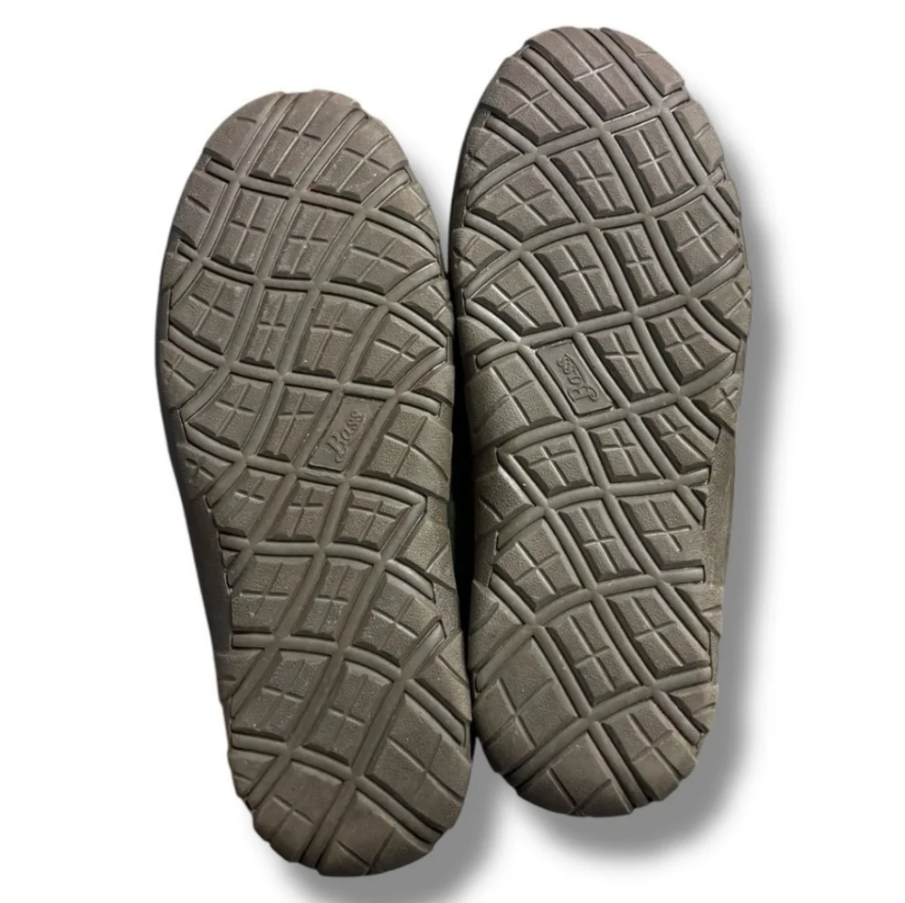G.H. BASS Green Suede Moccasin Shoes Faux Shearling Lining
